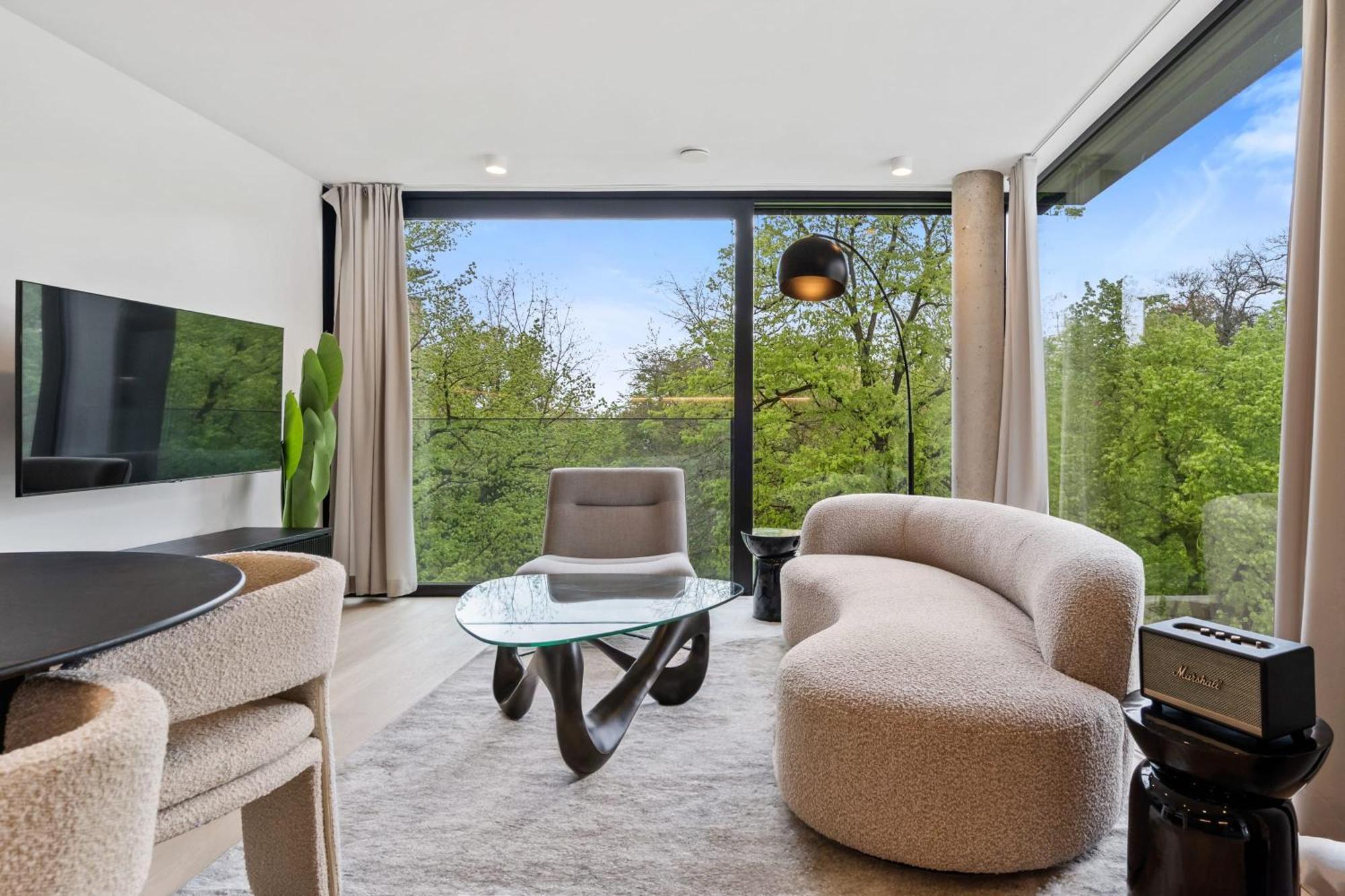 Stylish Downtown Escape With Comforts * Luxembourg