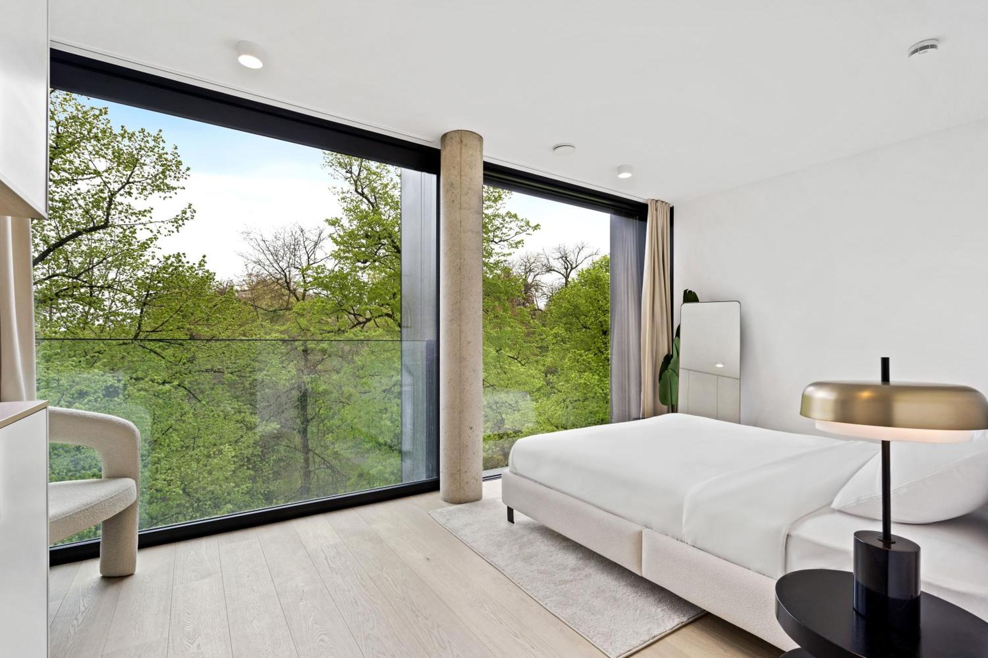 Appartement Stylish Downtown Escape With Comforts